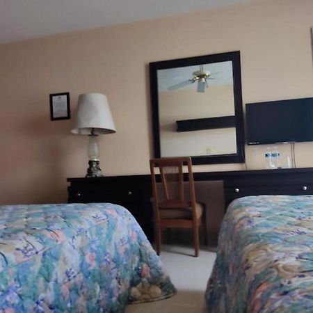 Hotel Mary Celaya 塞拉亚 外观 照片