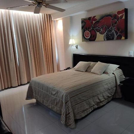 Hotel Mary Celaya 塞拉亚 外观 照片