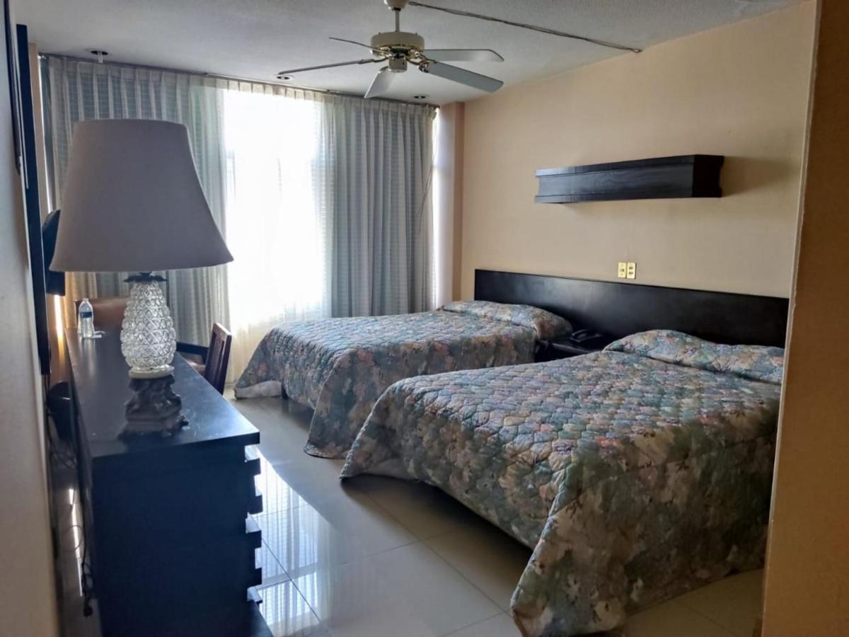 Hotel Mary Celaya 塞拉亚 外观 照片