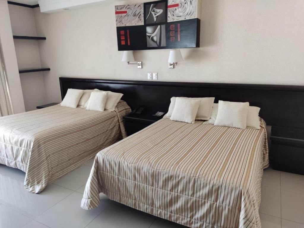 Hotel Mary Celaya 塞拉亚 外观 照片